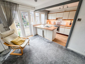 Photo 10- click for photo gallery